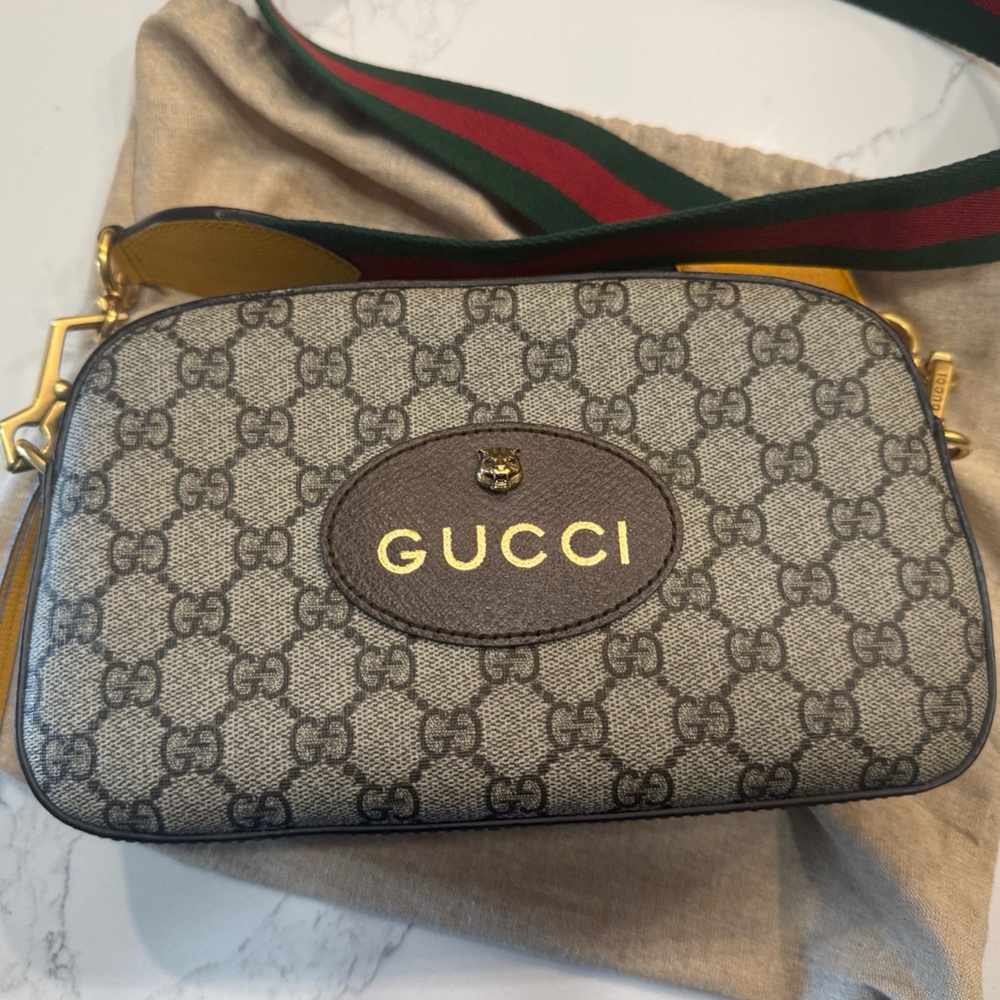 Gucci Neo Vintage Tiger Camera Messenger Bag Nearly new condition